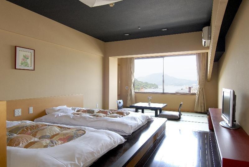 Livemax Resort Aki Miyajima Hiroshima Exterior photo